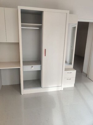 Furnished Amenities in 3 BHK Apartment at Ansal Height 86, Sector 86 – for Rent