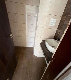 Bathroom in 3 BHK Apartment at Green Valley Residencia, Ghazipur – for Rent