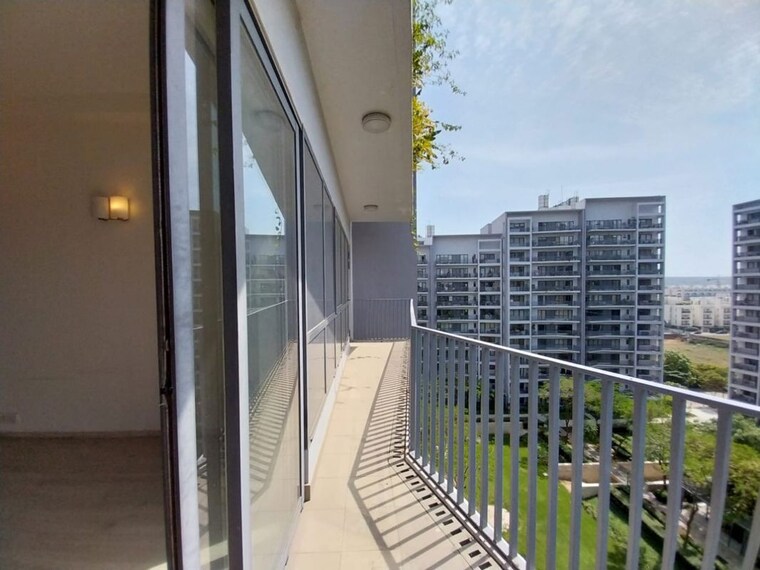 Balcony, ireo-skyon 3 Bedroom 2045 Sq.Ft. Apartment In Sector 60 Gurgaon 10568227