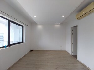 Room in 3 BHK Apartment at Ireo Skyon, Sector 60 – for Sale