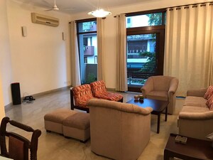 2 BHK Builder Floor For Rent in New Friends Colony