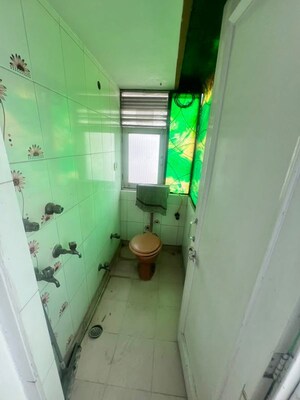 Bathroom in 3 BHK Builder Floor at Naraina – for Rent