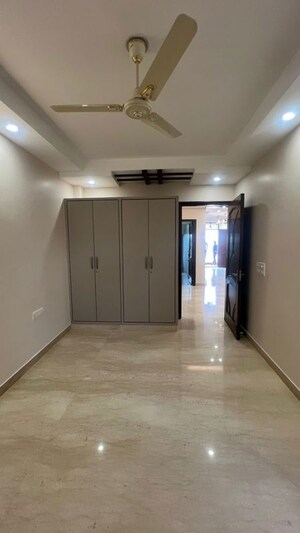Building Lobby in 3 BHK Builder Floor at Shivalik Colony – for Rent