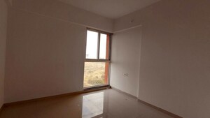 Room in 2 BHK Apartment at Sheth Splendour Greens, Kondhwa – for Sale