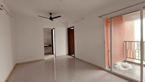 Room in 2 BHK Apartment at Sheth Splendour Greens, Kondhwa – for Sale