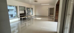 Room in 4 BHK Apartment at Baner – for Rent