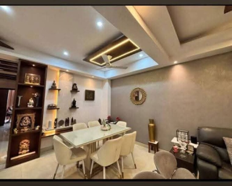 Living Room, bptp-amstoria 3 Bedroom 250 Sq.Yd. Apartment In Sector 102 Gurgaon 10573241
