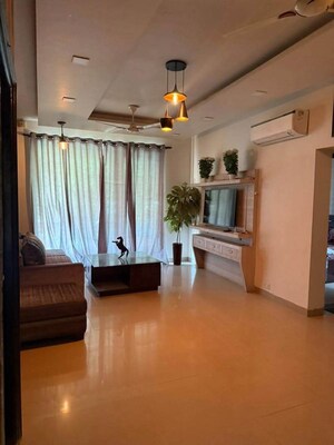 Living Room in 3 BHK Builder Floor at BPTP Amstoria, Sector 102 – for Sale