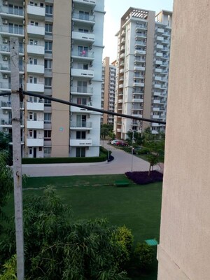3 BHK Builder Floor – Exterior View View at BPTP Amstoria, Sector 102 - for Sale