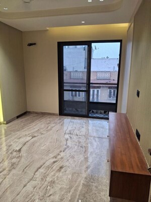 6+ BHK Independent House For Sale in Rajouri Garden