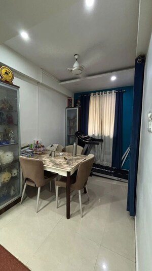 Living Room in 2 BHK Apartment at Sindhi Society, Chembur – for Rent