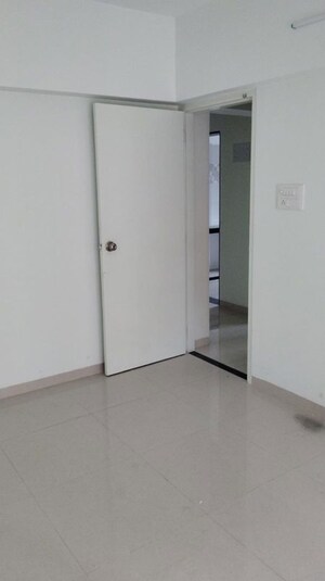 Room in 2 BHK Apartment at Karwa Kairali, Goregaon West – for Rent