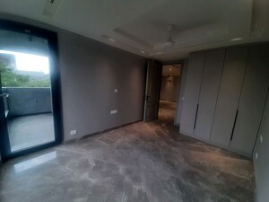 Room in 3 BHK Builder Floor at Sector 22 – for Rent