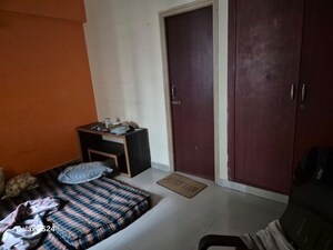 Bedroom in 3 BHK Apartment at Sg Homes, Vasundhara Sector 4 – for Rent