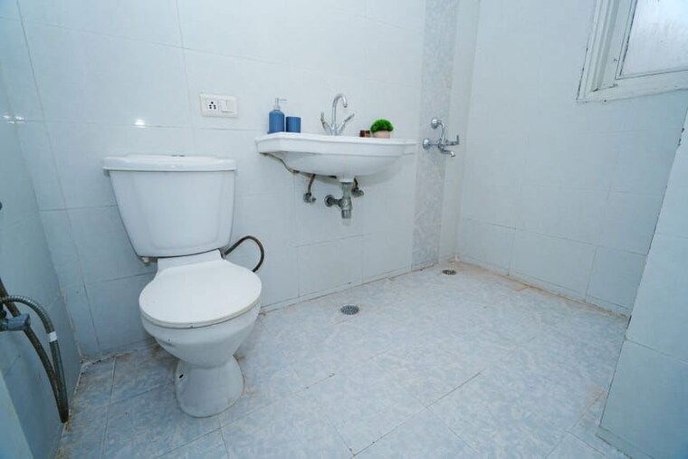 Bathroom, exotica-eastern-court 3 Bedroom 1685 Sq.Ft. Apartment In Sain Vihar Ghaziabad 10573310