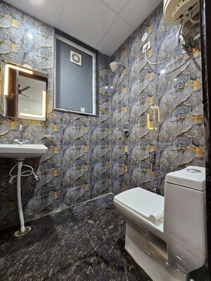 Team Area in 1 RK Independent House at Sector 23 – for Rent