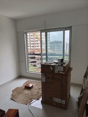 Room in 2 BHK Apartment at Dadar East – for Rent