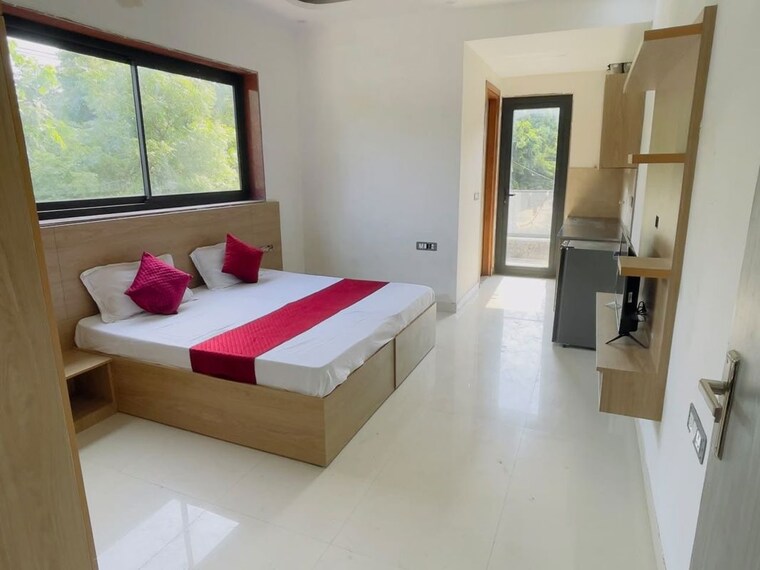 Bedroom, sector 21 1 RK 930 Sq.Ft. Independent House In Sector 21 Gurgaon 10573360