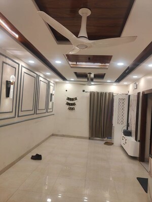 Building Lobby in 3 BHK Builder Floor at BPTP Park Elite Floors, Sector 85 – for Sale