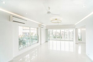 Master Plan in 2 BHK Apartment at Akshay 47 Race Course, Worli – for Rent