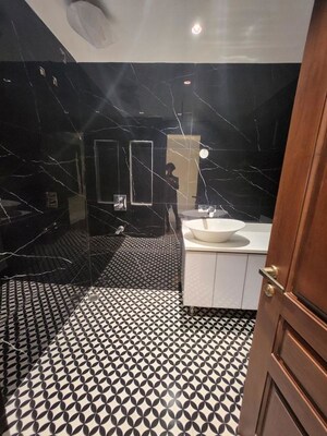 Team Area in 3 BHK Builder Floor at Sector 19 Dwarka – for Rent