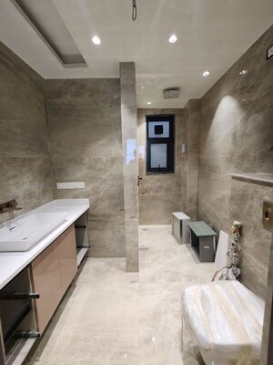 Bathroom in 3 BHK Builder Floor at Sector 19 Dwarka – for Rent