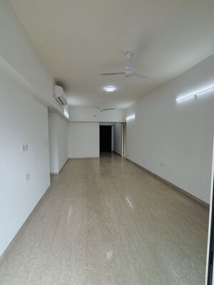 Room in 3 BHK Apartment at L And T Rejuve 360, Mulund West – for Rent