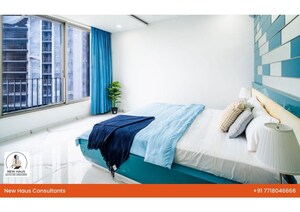 Bedroom in 5 BHK Apartment at Oberoi Exquisite Goregaon, Goregaon East – for Sale