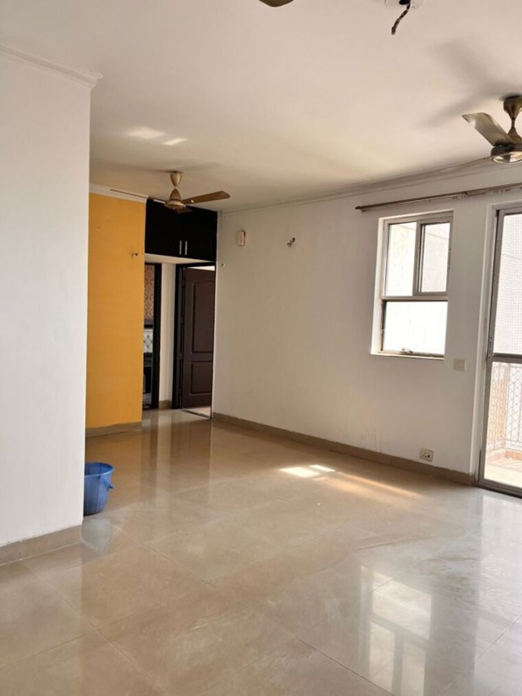 Room, unitech-the-residences-sector-33 2 Bedroom 1350 Sq.Ft. Apartment In Sector 33 Gurgaon 10573453