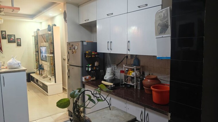 Team Area, unitech-the-residences-sector-33 2 Bedroom 1360 Sq.Ft. Apartment In Sector 33 Gurgaon 10573458