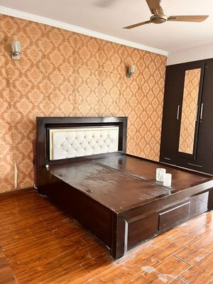 Bedroom in 2 BHK Apartment at Unitech The Residences Sector 33, Sector 33 – for Rent