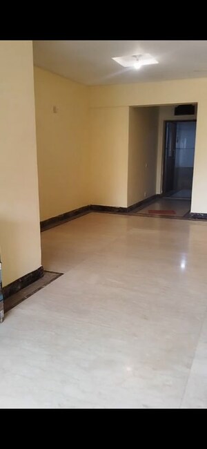 Room in 2 BHK Apartment at Celestia Heights, Malad West – for Rent