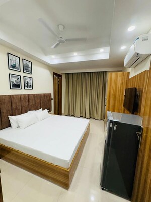 Bedroom in 1 RK Builder Floor at Sector 45 – for Rent