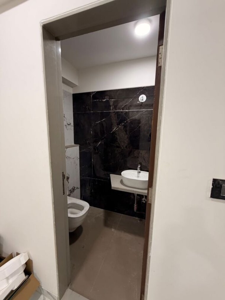 undefined, shri-ganesh-royal-altezza 2 Bedroom 650 Sq.Ft. Apartment In Ghatkopar East Mumbai 10573501