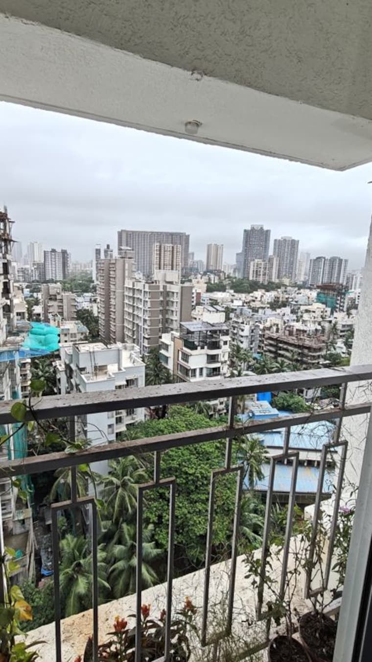 Balcony, satra-one 2 Bedroom 700 Sq.Ft. Apartment In Goregaon West Mumbai 10573496