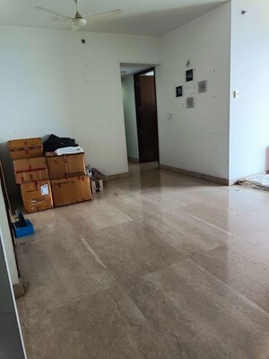 Parking in 3 BHK Apartment at Lodha Venezia, Parel – for Rent