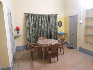 Dining area in 1.5 BHK Builder Floor at Park Circus – for Rent