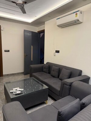 Living Room in 3 BHK Builder Floor at Sector 46 – for Rent
