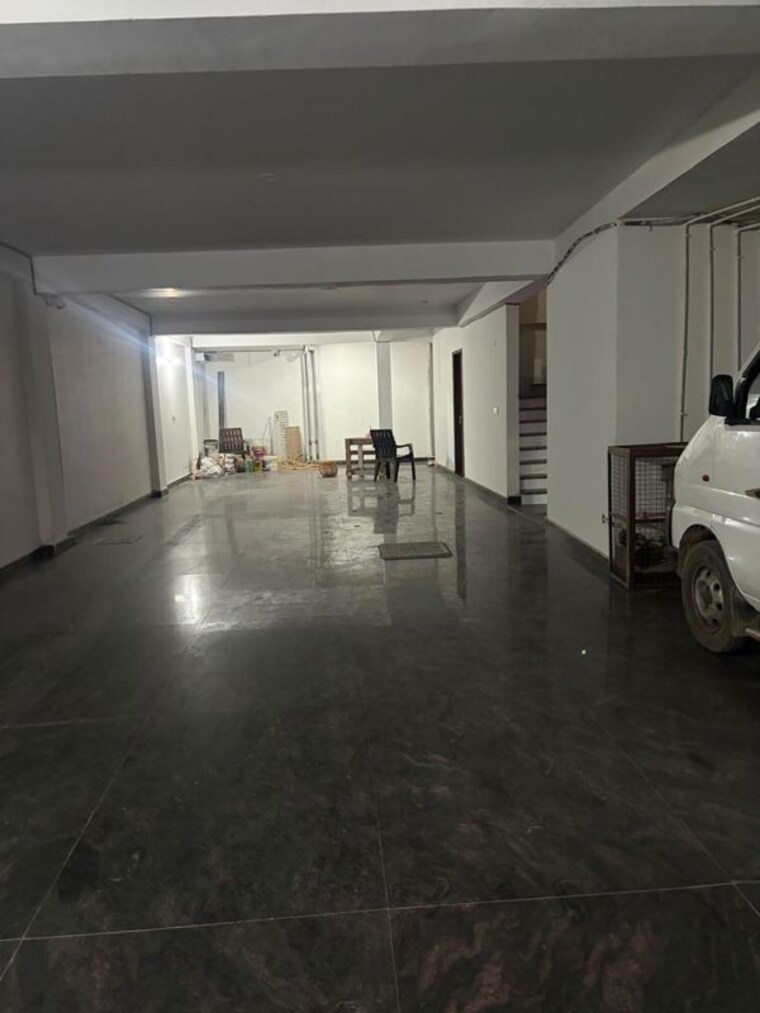  Parking, patel nagar 2 Bedroom 1200 Sq.Ft. Builder Floor In Patel Nagar Gurgaon 10573528