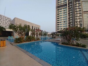 Swimming Pool in 3 BHK Apartment at Peninsula Salsette 27, Byculla – for Rent