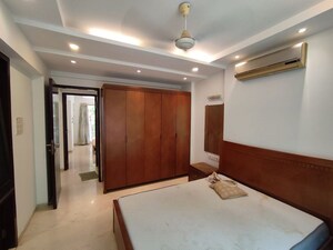 Bedroom in 2 BHK Apartment at Bandra West – for Rent