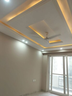 Furnished Amenities in 4 BHK Builder Floor at Sector 31 – for Sale