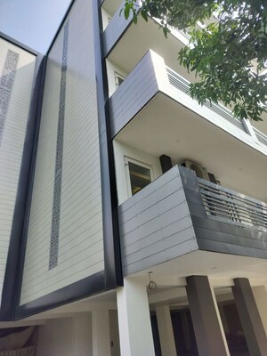 Balcony in 4 BHK Builder Floor at Sector 31 – for Sale