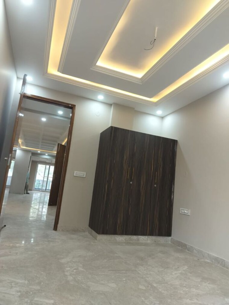 Room, sector 31 4 Bedroom 4000 Sq.Ft. Builder Floor In Sector 31 Gurgaon 10573543
