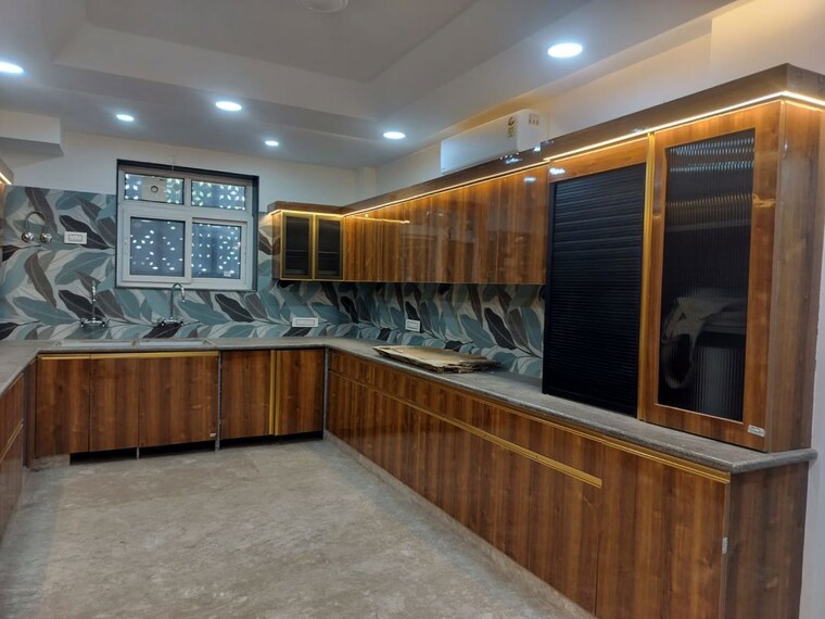Kitchen, sector 31 4 Bedroom 4000 Sq.Ft. Builder Floor In Sector 31 Gurgaon 10573543