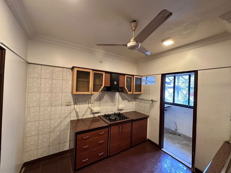 Kitchen, bandra west 3 Bedroom 1100 Sq.Ft. Apartment In Bandra West Mumbai 10573550