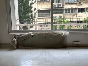  3 BHK Apartment at Bandra West – for Rent