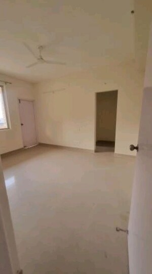 4 BHK Apartment For Sale in Sare Sports Parc, Sector 92