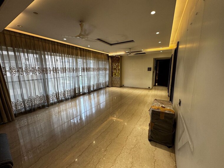 undefined, santacruz west 3 Bedroom 1100 Sq.Ft. Apartment In Santacruz West Mumbai 10573556