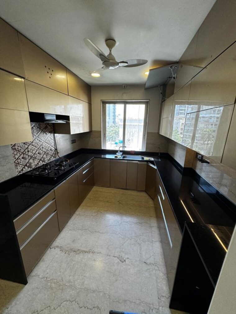 Kitchen, santacruz west 3 Bedroom 1100 Sq.Ft. Apartment In Santacruz West Mumbai 10573556